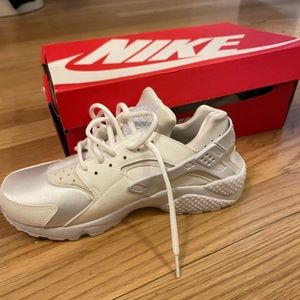 Nike Air Huarache Run